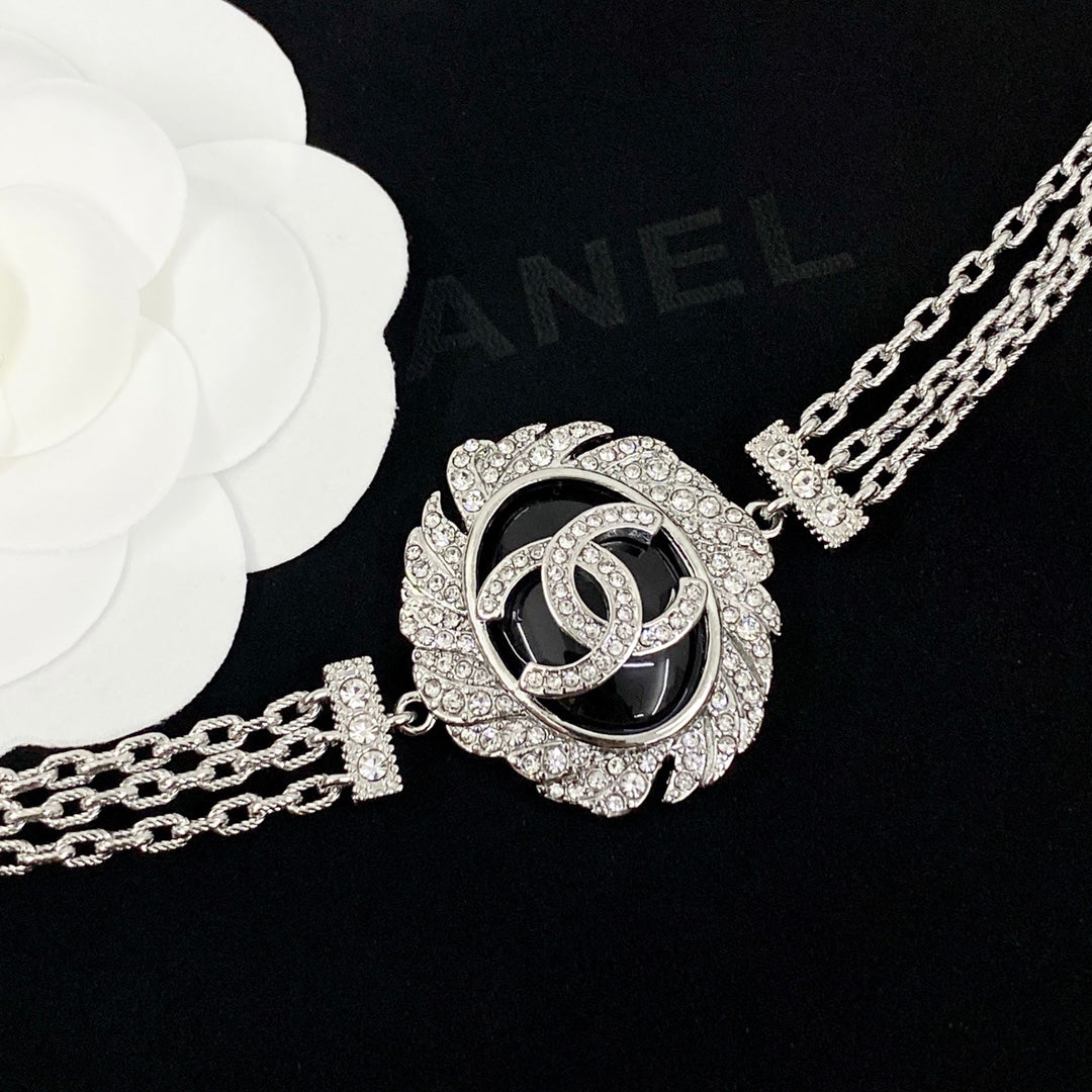 New Fashion Full Diamond Women's Necklace