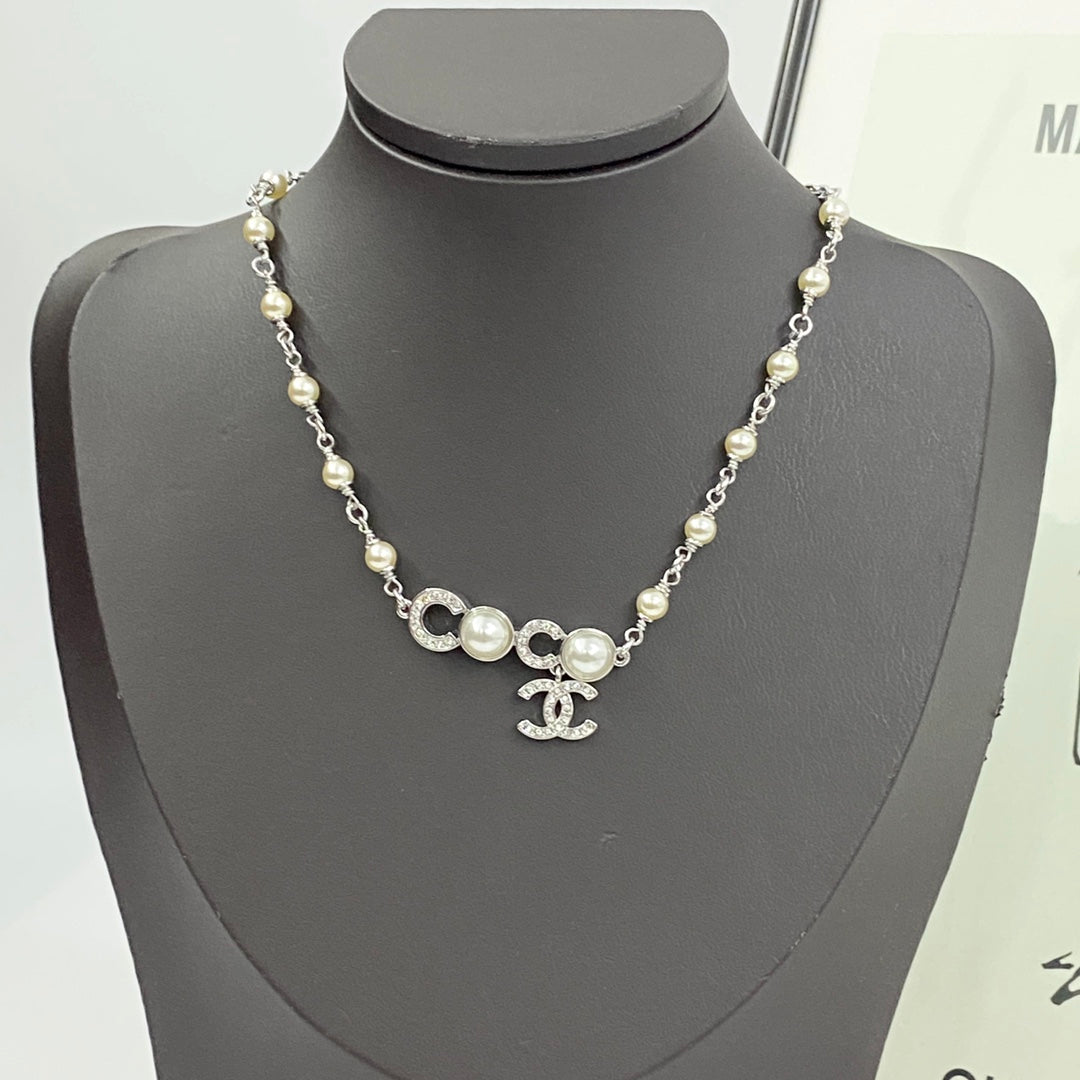 New Fashion pearl double-layer Women's Necklace