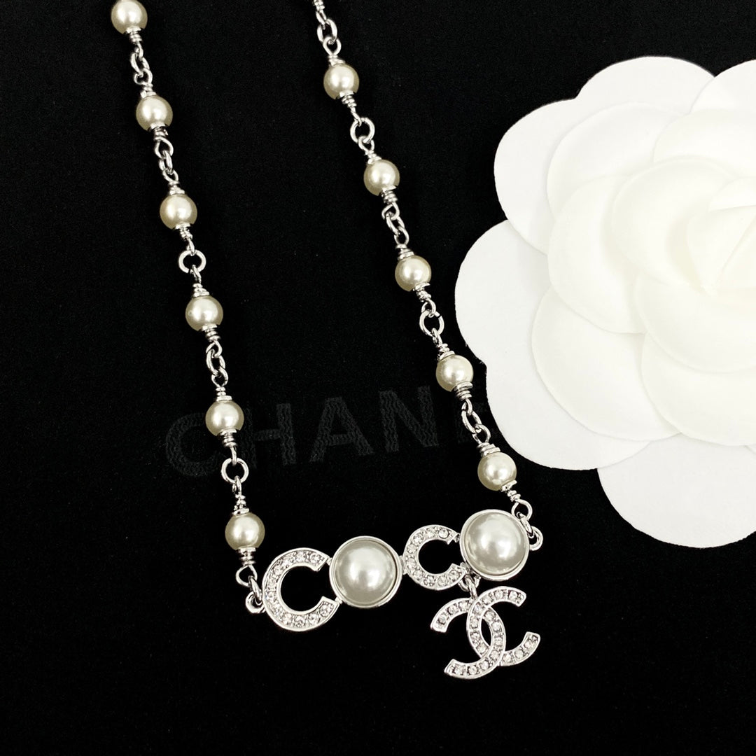 New Fashion pearl double-layer Women's Necklace