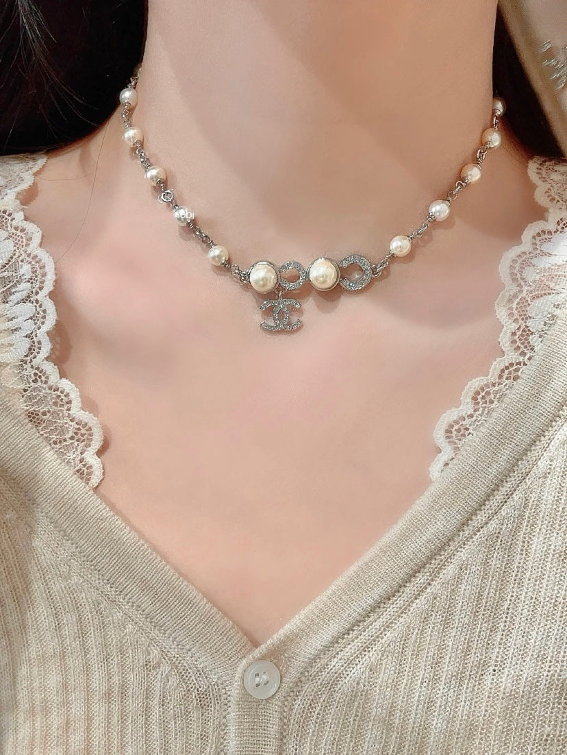 New Fashion pearl double-layer Women's Necklace