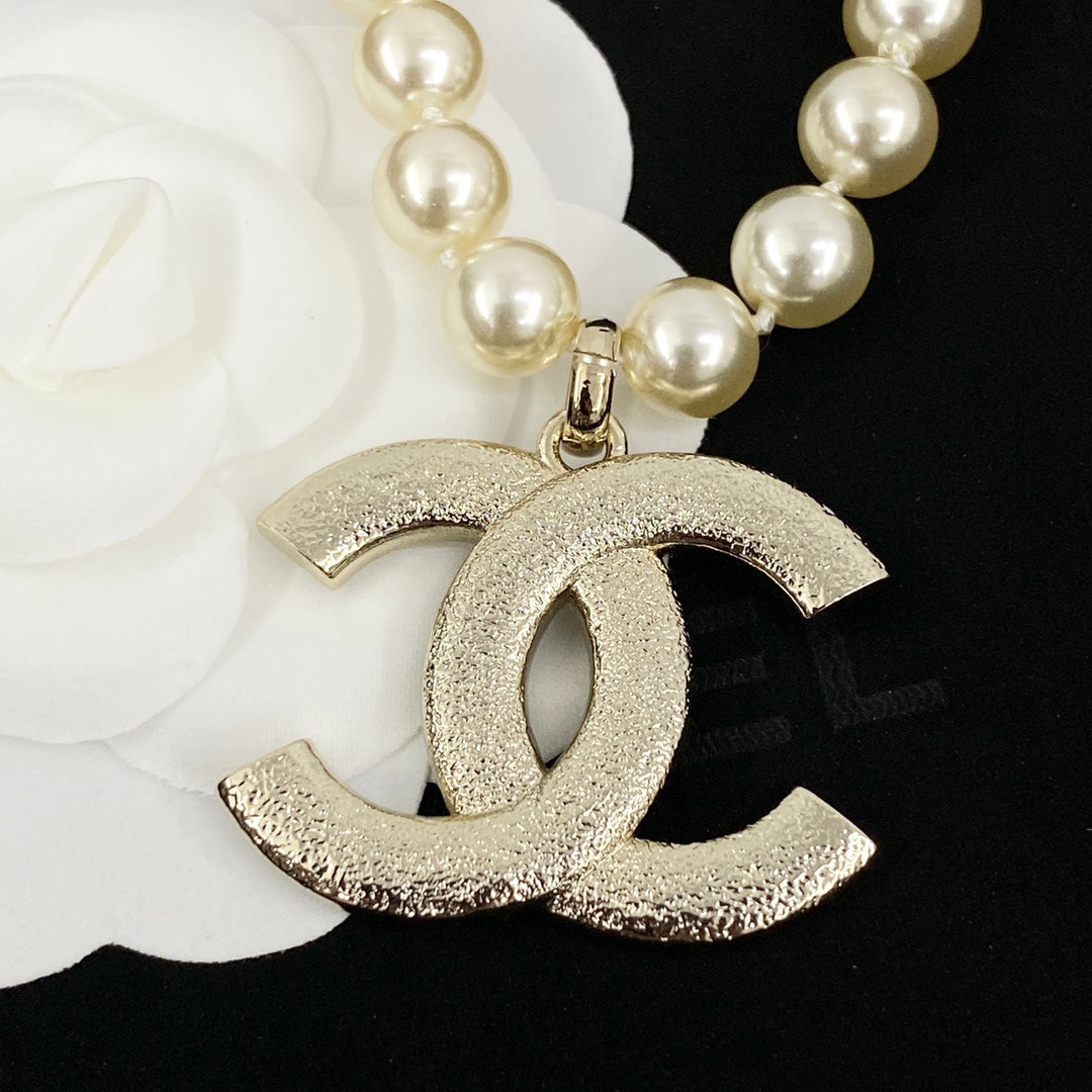 New Fashion Full Diamond Pearl Women's Necklace