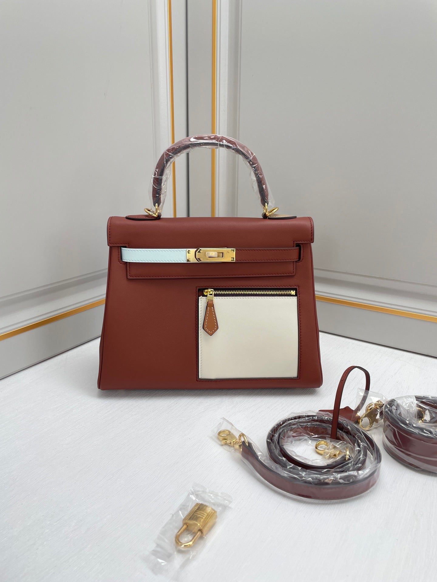 New luxury fashion Kelly color blocked pocket zipper handbag