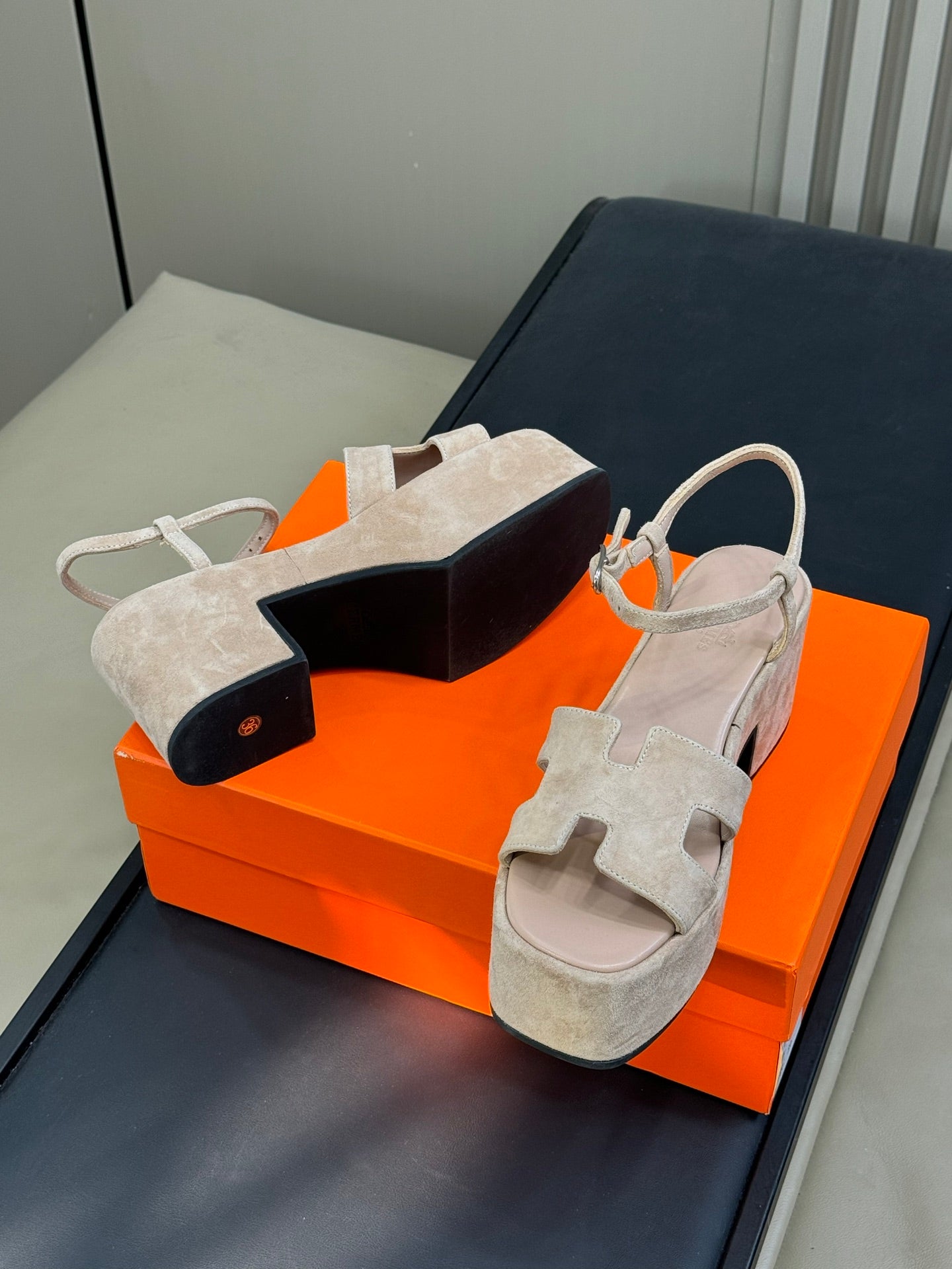 New luxury fashion Kelly Ladies' high-heeled sandals7cm