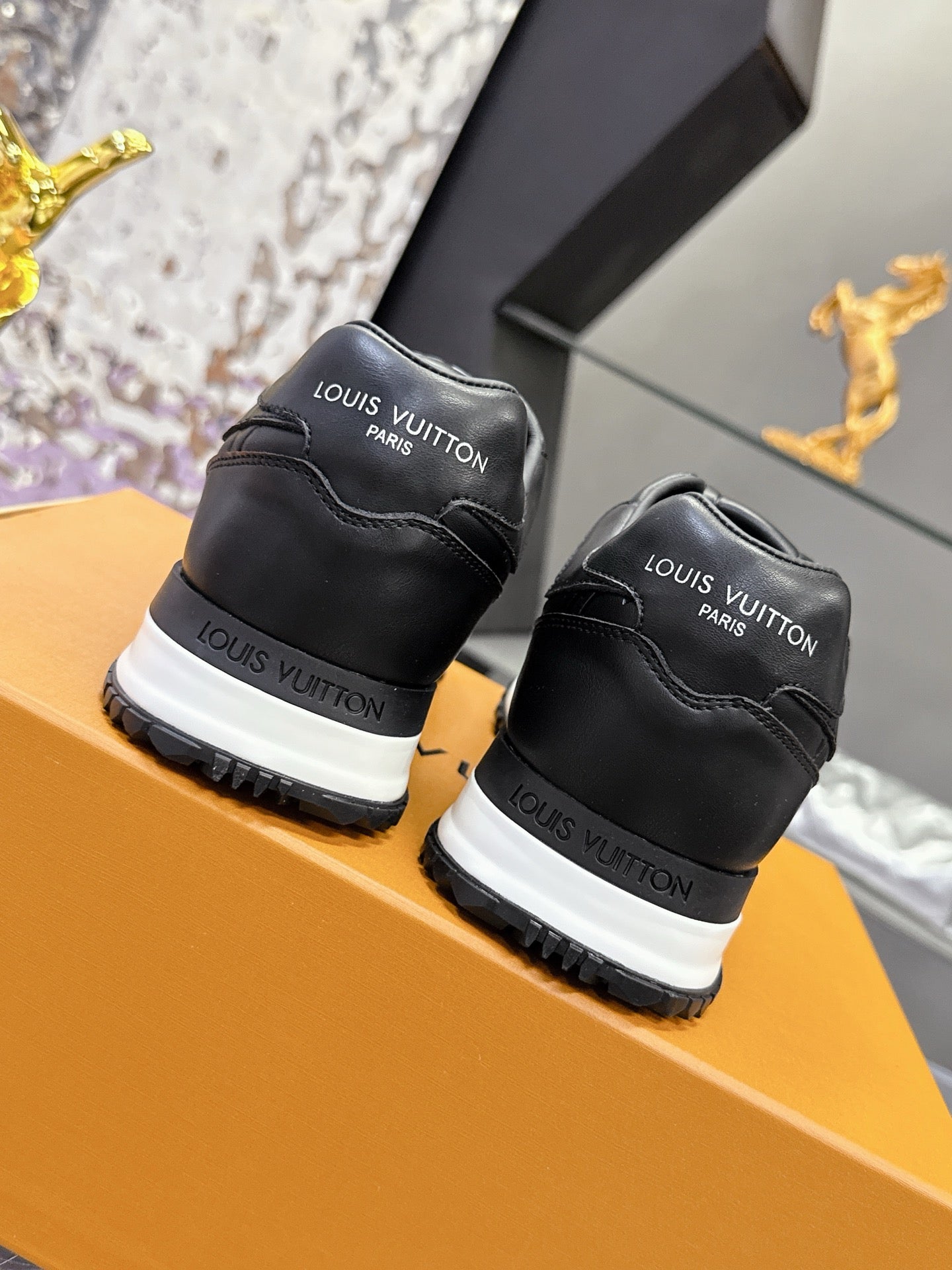 New luxury fashion Monogram  TRAINER Sneakers