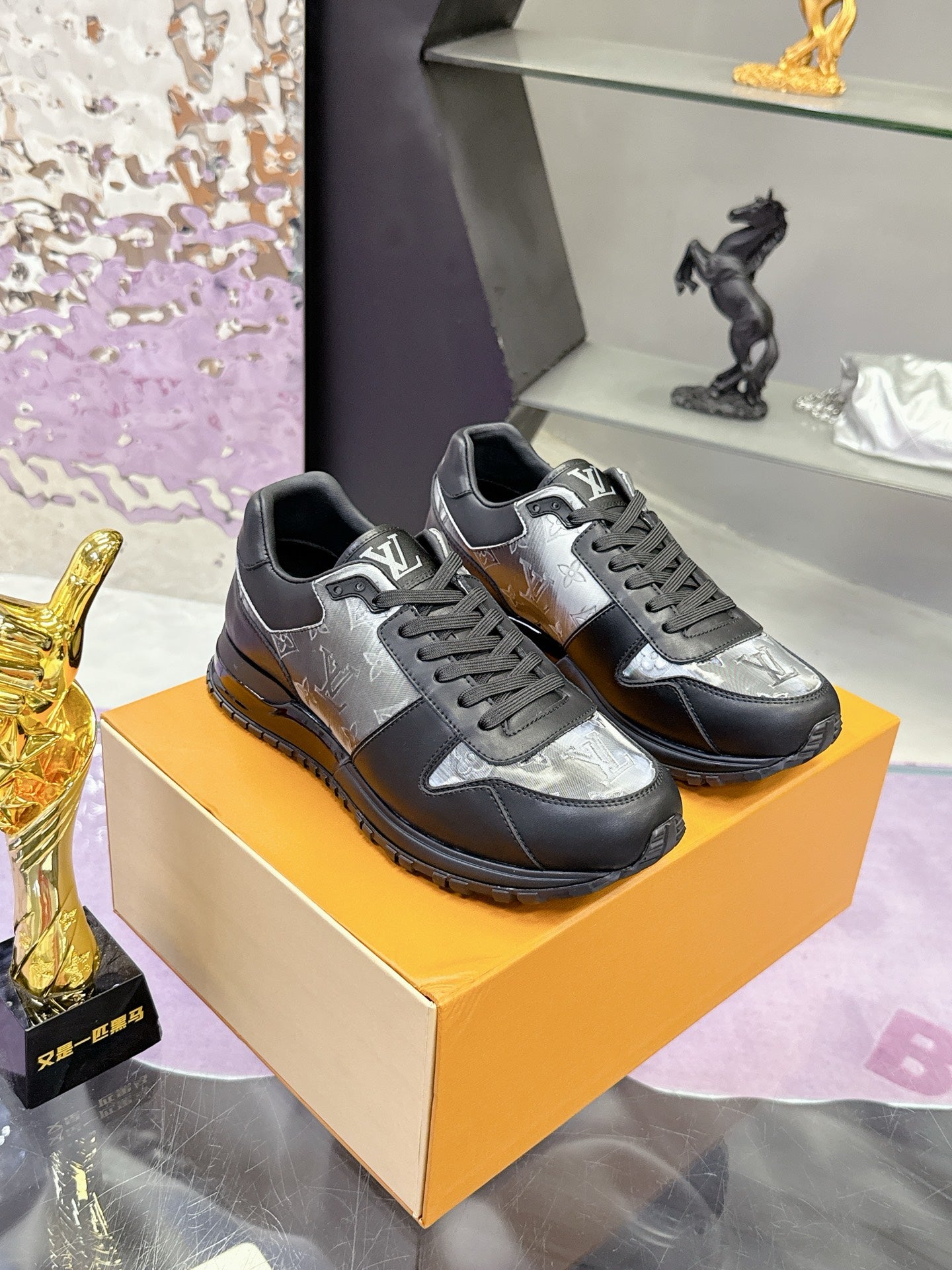 New luxury fashion Monogram  TRAINER Sneakers