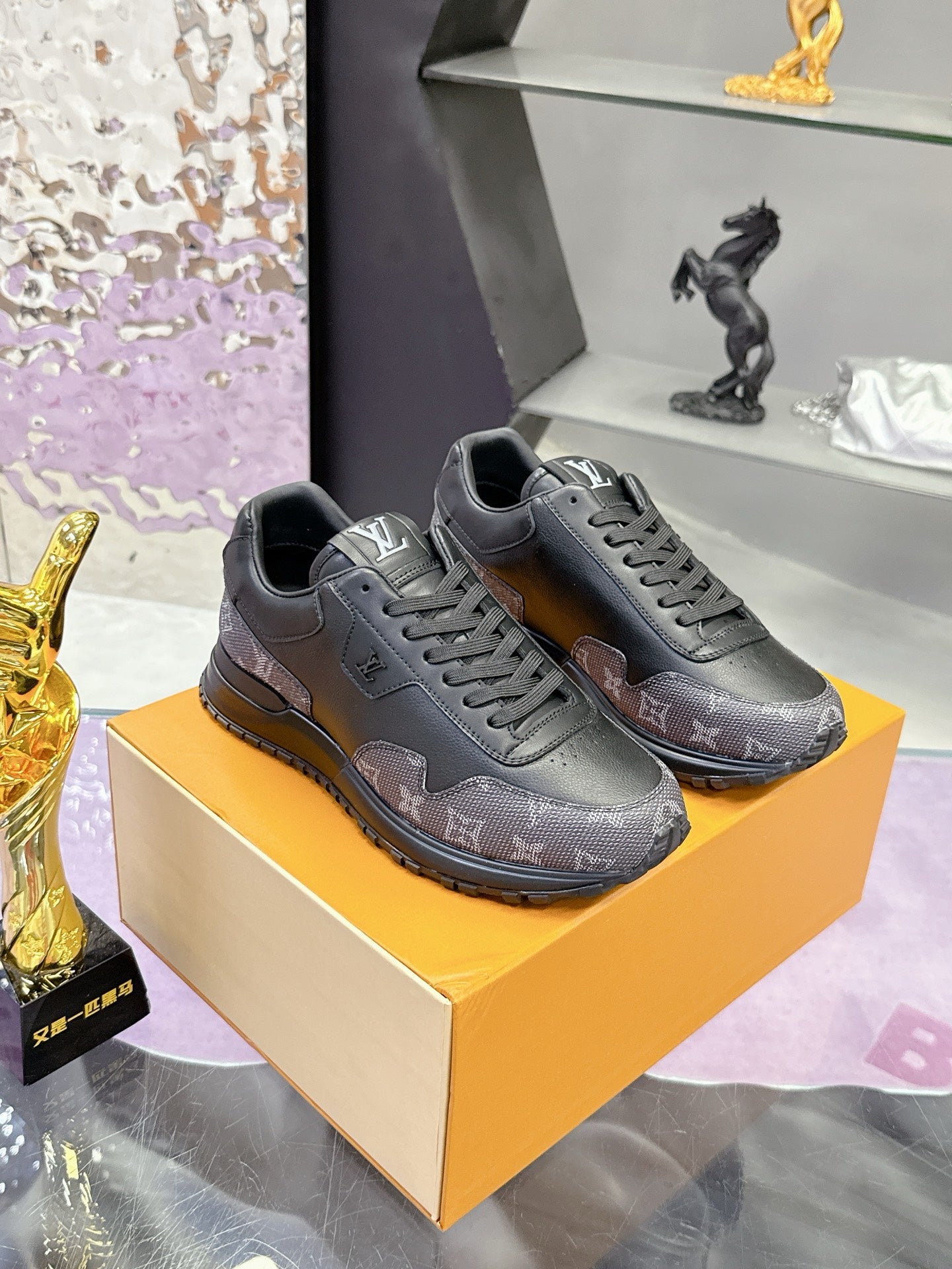 New luxury fashion Monogram  TRAINER Sneakers
