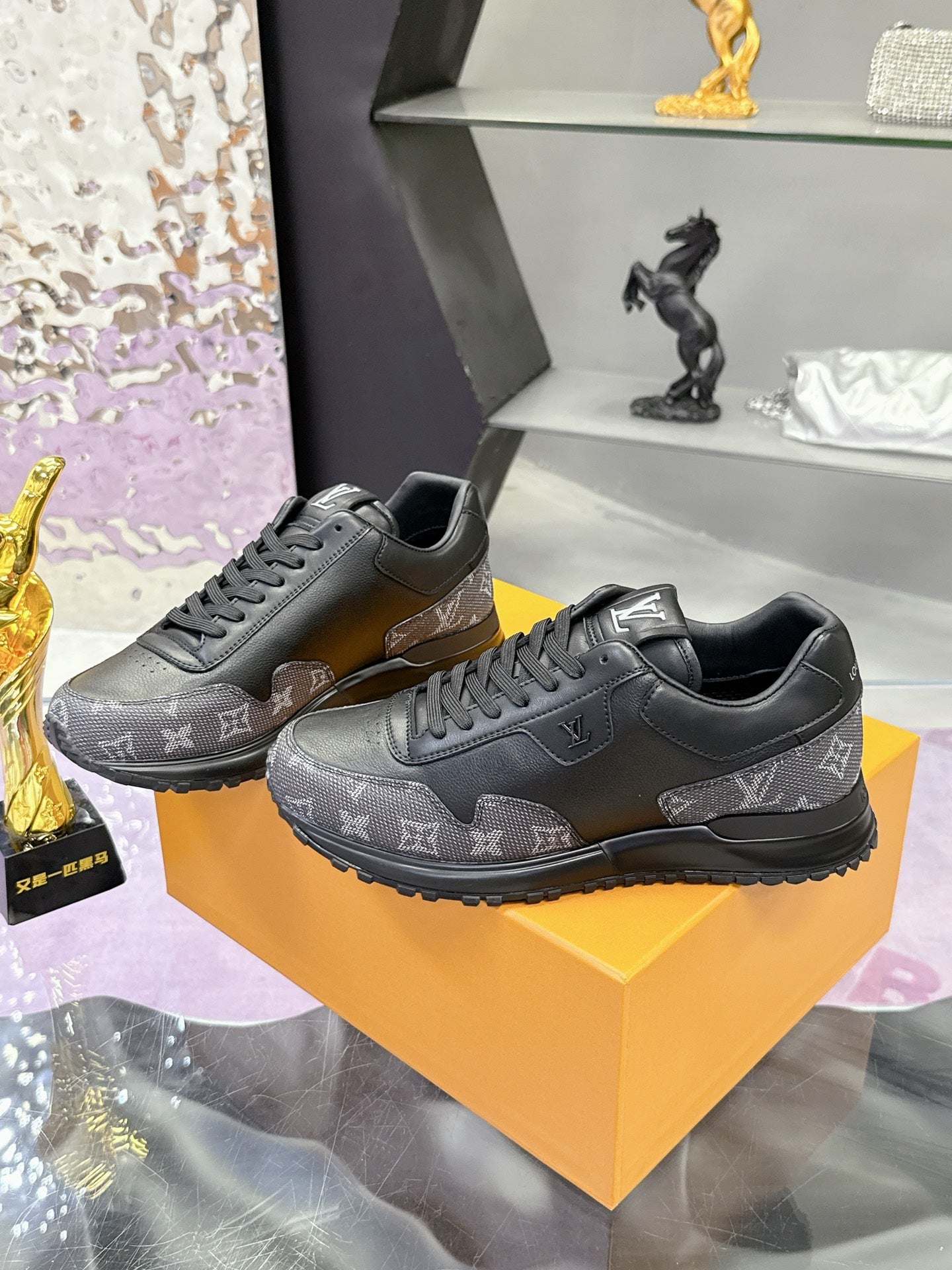 New luxury fashion Monogram  TRAINER Sneakers