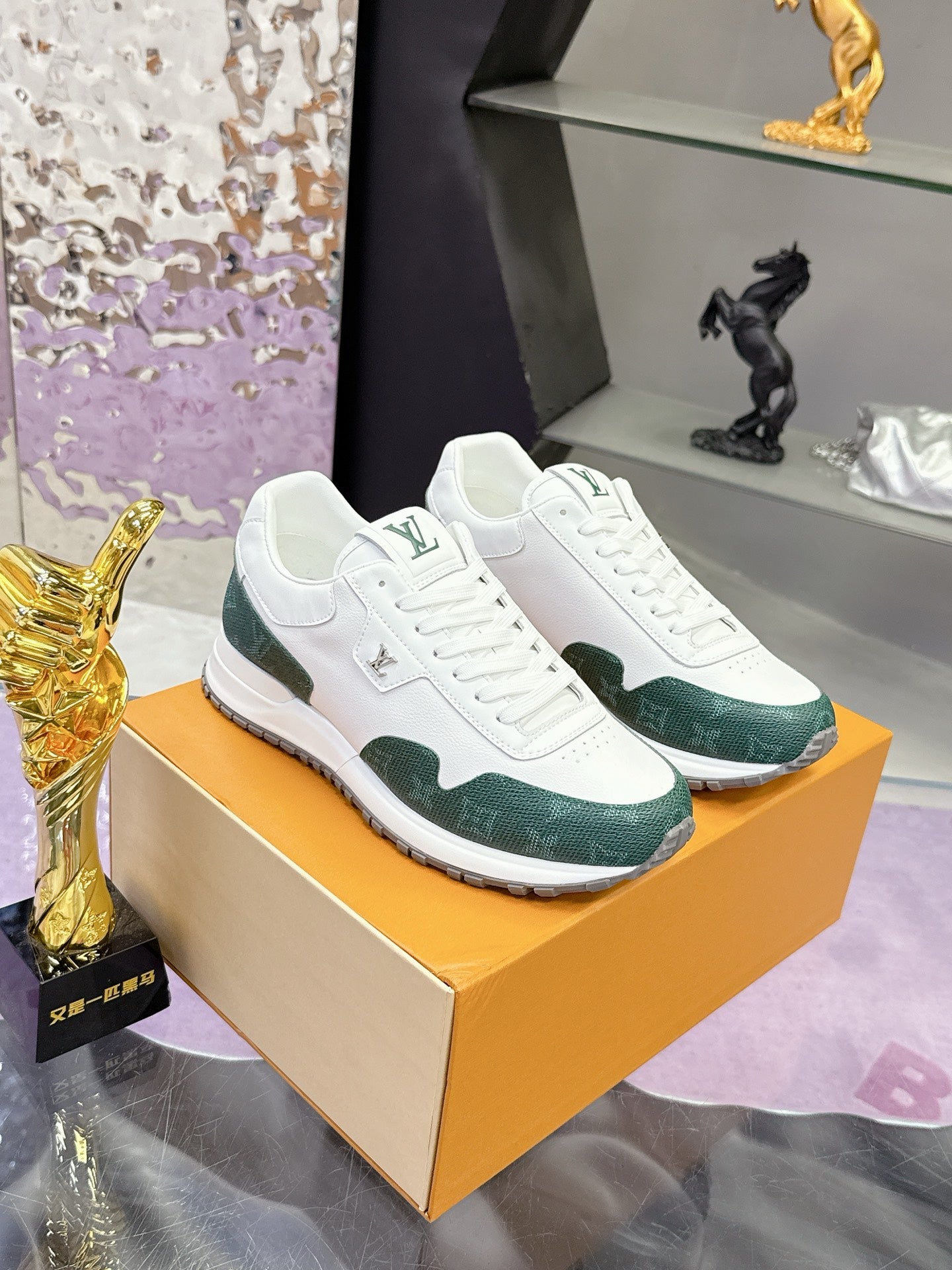 New luxury fashion Monogram  TRAINER Sneakers