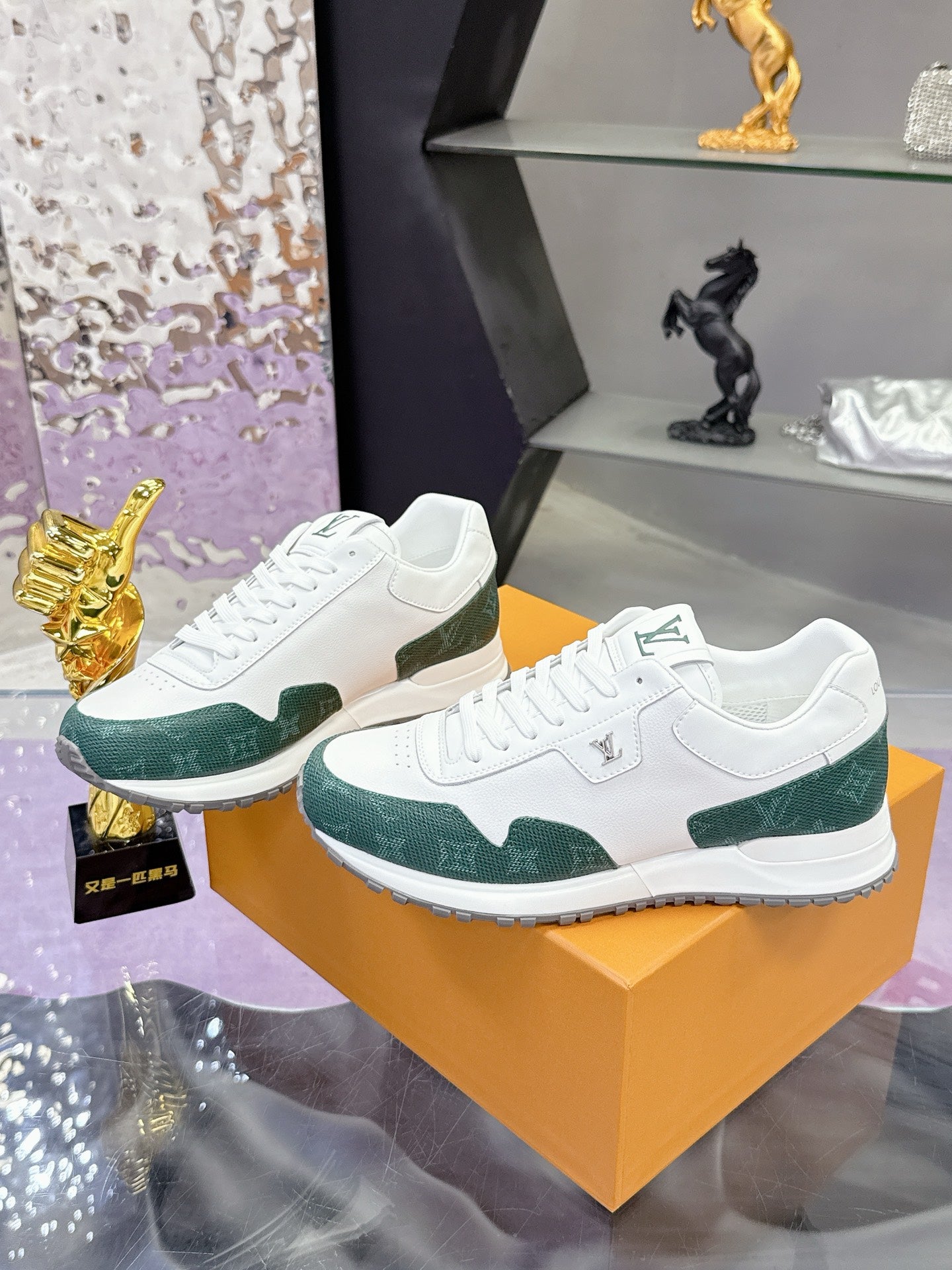 New luxury fashion Monogram  TRAINER Sneakers