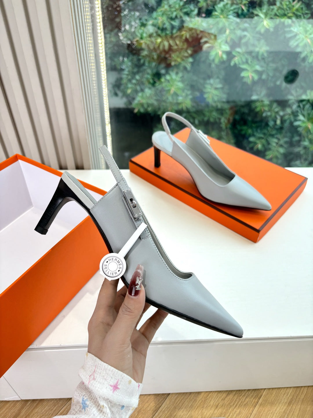 New luxury fashion Kelly  Buckle  Pointed Women's High Heels7CM