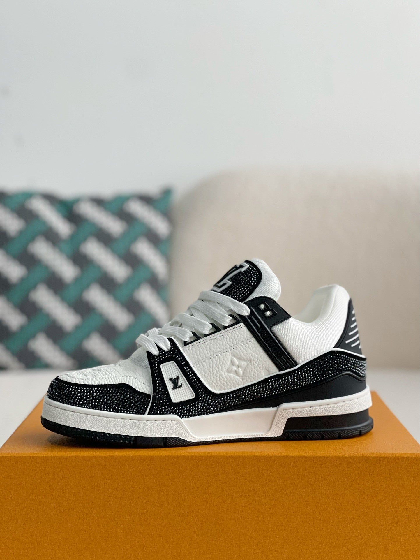 New luxury fashion TRAINER Sneakers