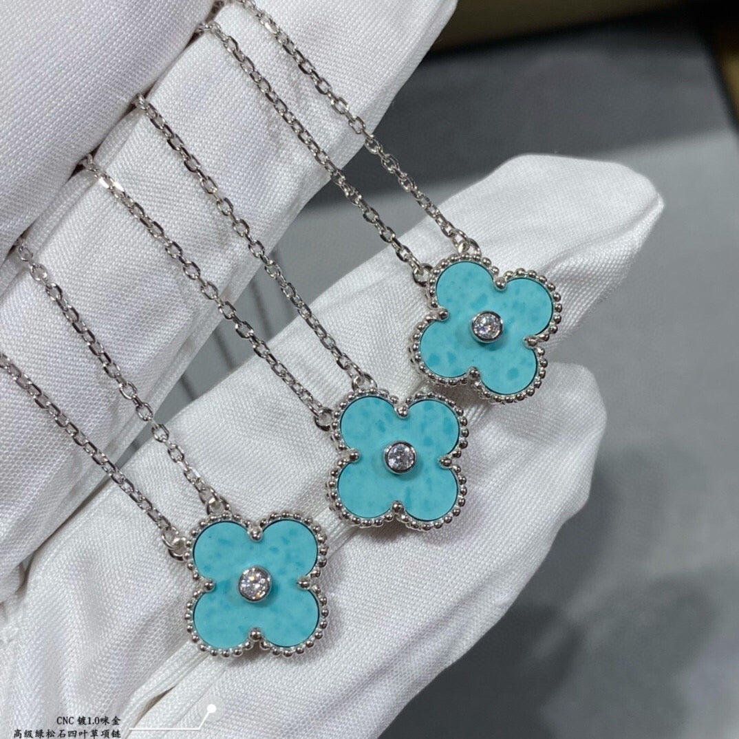 18K Gold V&CA Van Cle1ef Necklace 18K Gold Four Leaf Clover Necklace For Women - Fashion Boutique