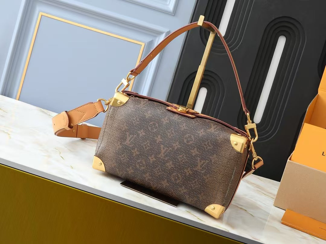 New LOUIS VUITTON South Trunk East West Men's Postman Bag - Fashion Boutique