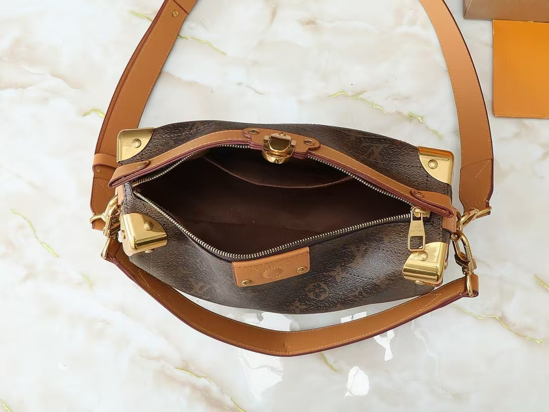 New LOUIS VUITTON South Trunk East West Men's Postman Bag - Fashion Boutique