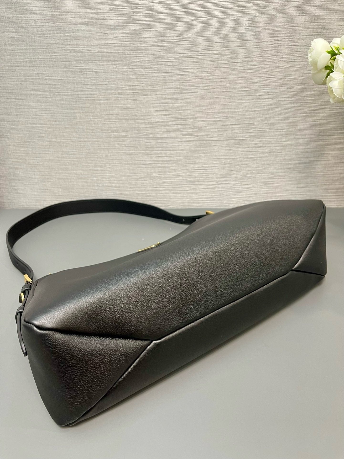 2024 New Style Large-Capacity Bag One-Shoulder Large Bag Handbag Premium Soft Leather Tote Large-Capac - Fashion Boutique