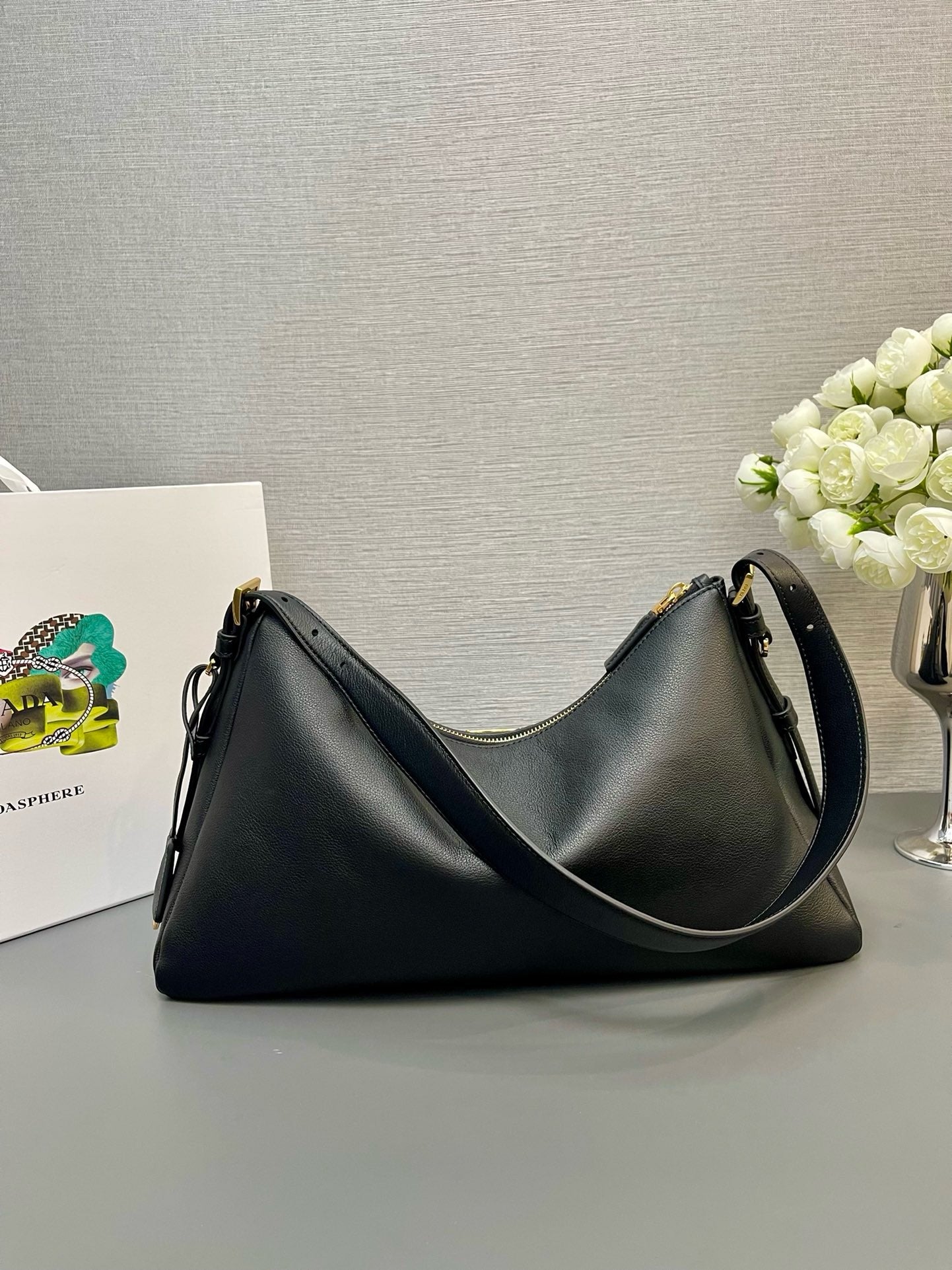 2024 New Style Large-Capacity Bag One-Shoulder Large Bag Handbag Premium Soft Leather Tote Large-Capac - Fashion Boutique