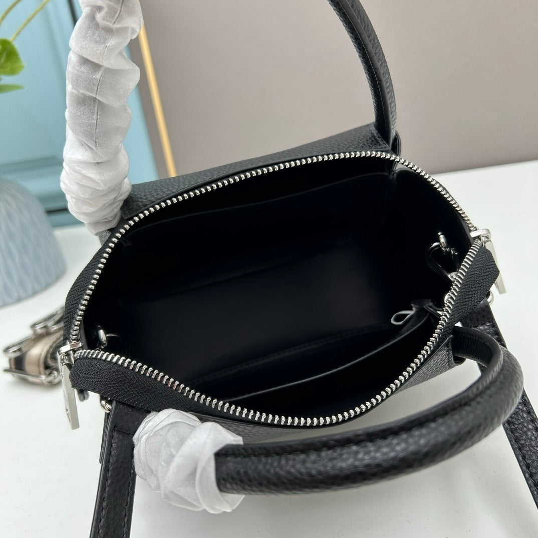 2024 New Large Capacity Premium Light Luxury Work Commuter Shoulder Bag - Fashion Boutique