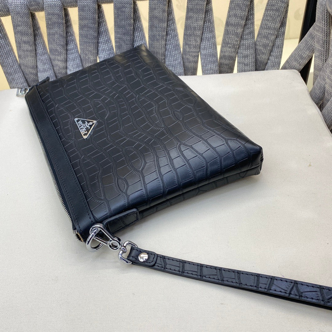 European and American high-quality new casual fashion business leather password lock bag crocodile pattern men's leather handbag wallet