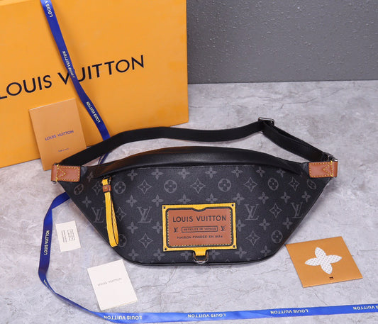 Louis Vuitton Multi functional Gaston Labels  Sports Waist Bag, Single Shoulder Crossbody Bag