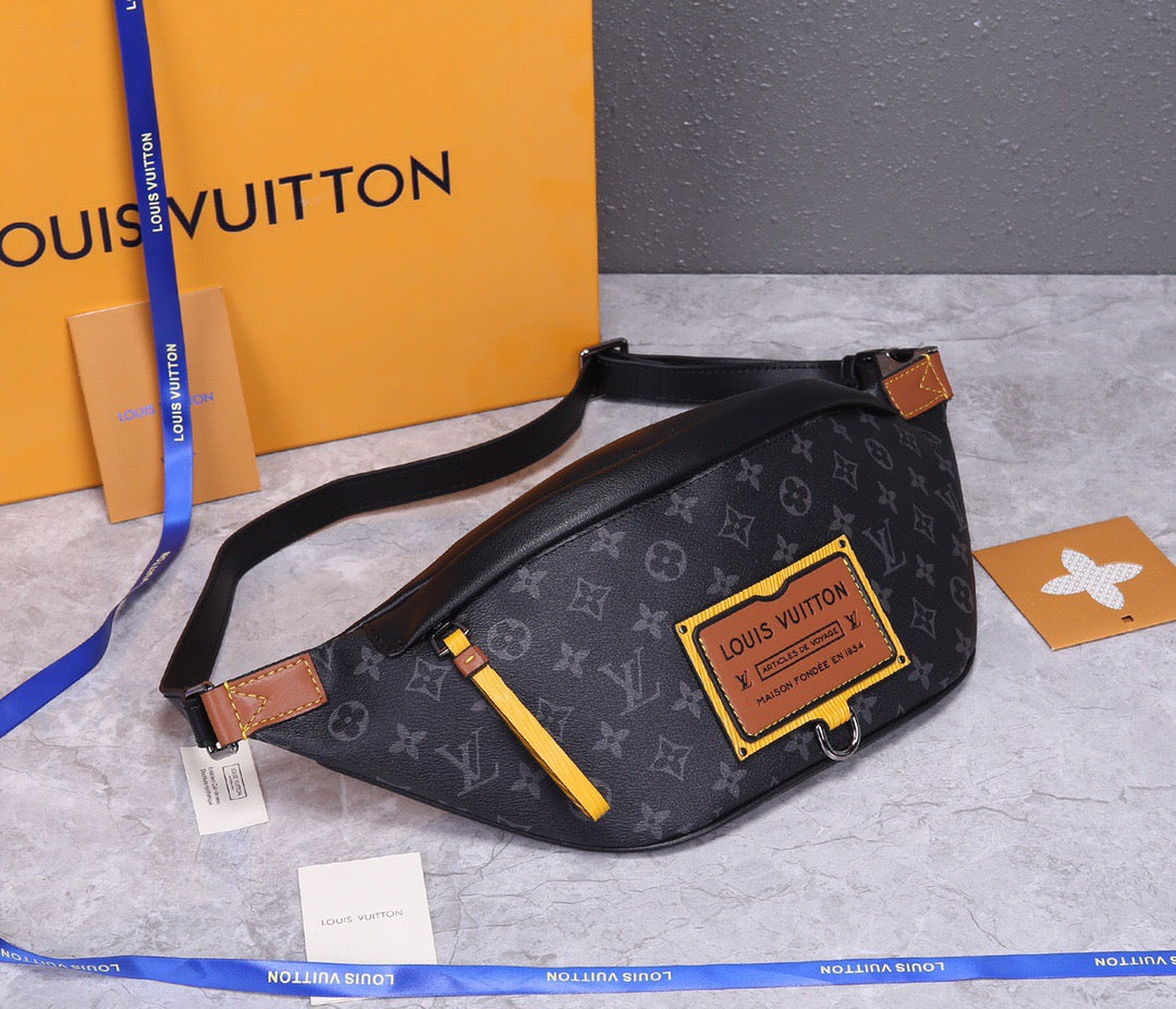 Louis Vuitton Multi functional Gaston Labels  Sports Waist Bag, Single Shoulder Crossbody Bag