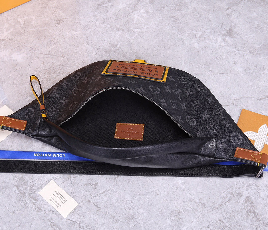 Louis Vuitton Multi functional Gaston Labels  Sports Waist Bag, Single Shoulder Crossbody Bag