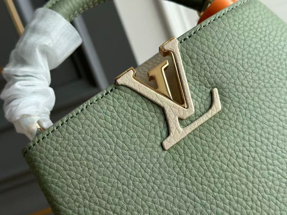 NEW luxury fashion Capucines Women's  handbag