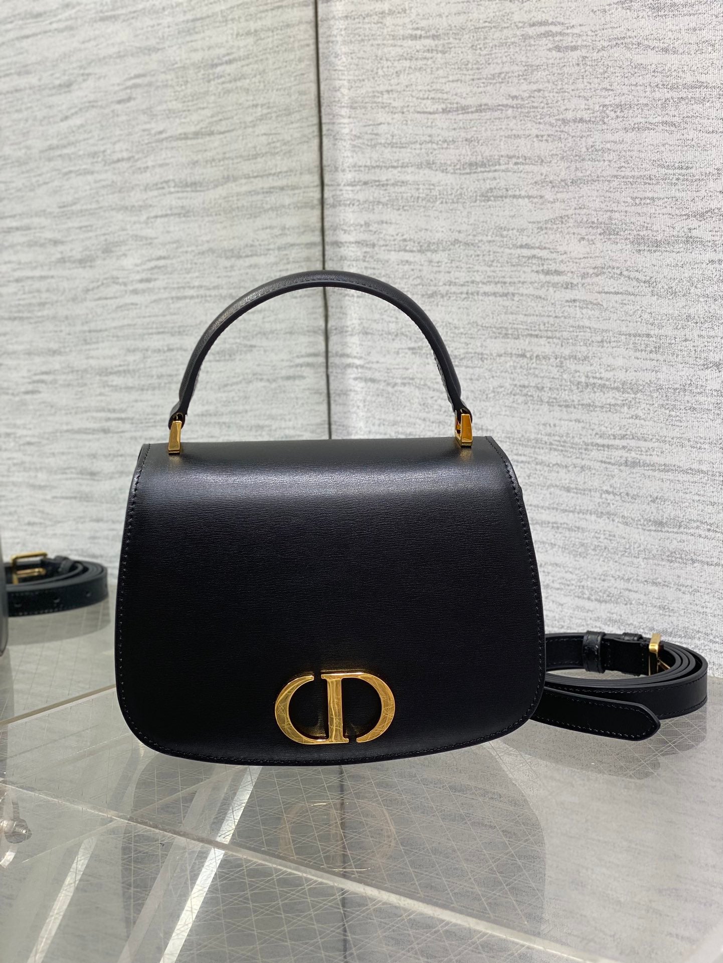 NEW Montaigne Avenue Fashion Trendy Women's Handheld Single Shoulder Crossbody Bag