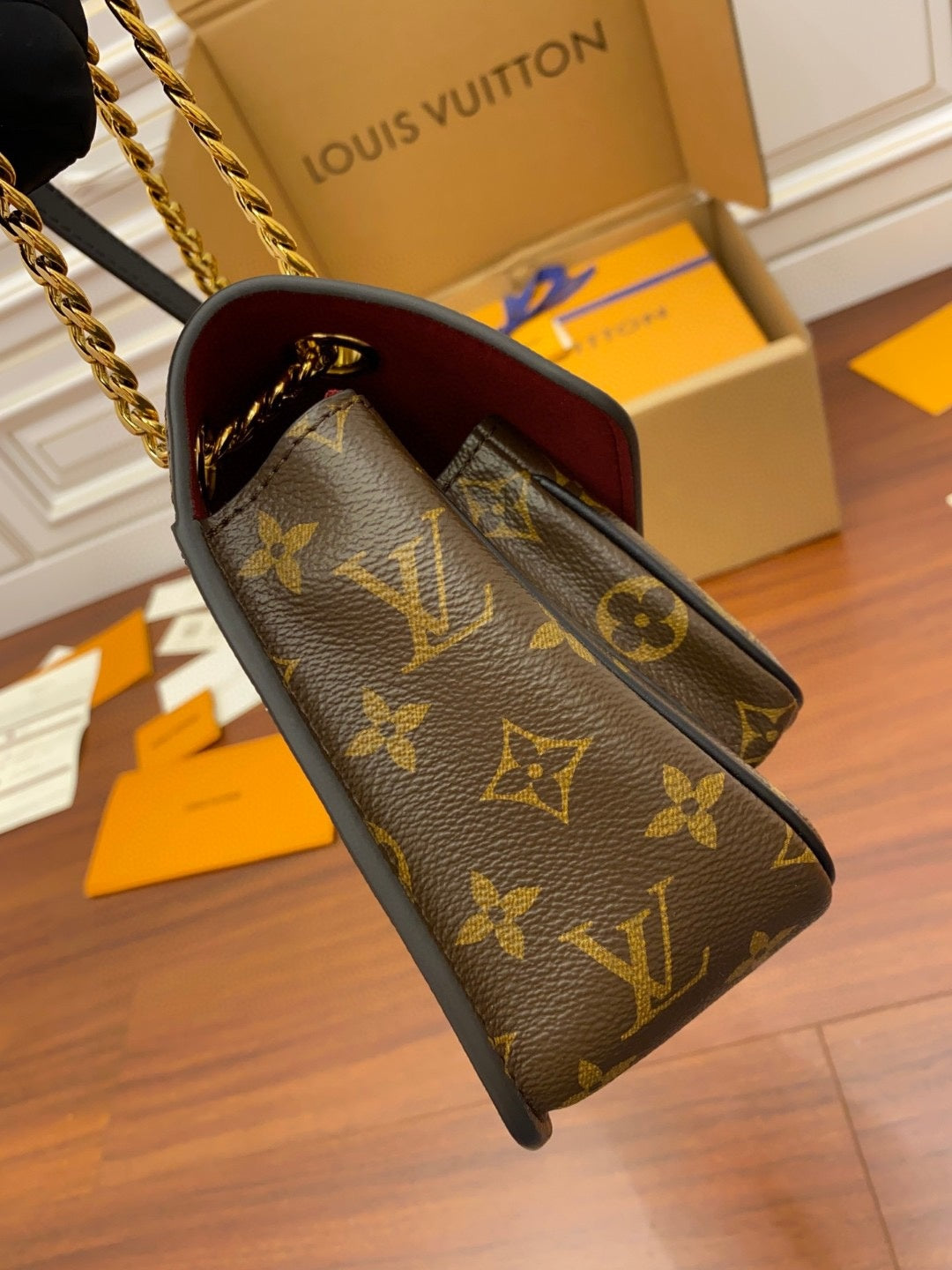 New luxury fashion PASSY Women's  Postman Chain Shoulder Bag