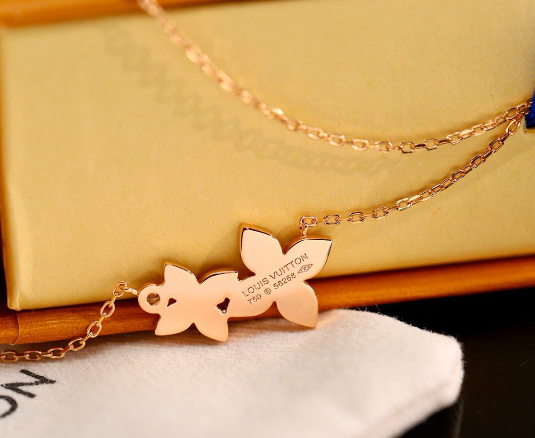 New  Women's 18K Gold monogr@m Flower Chain