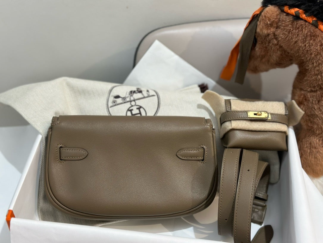 New  luxury fashion Kelly Moove Shoulder&Handbag