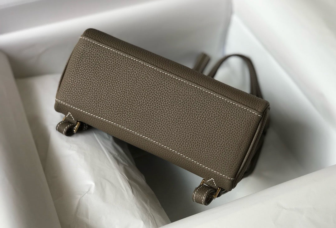 New luxury fashion Kelly Ado Pocket Backpack