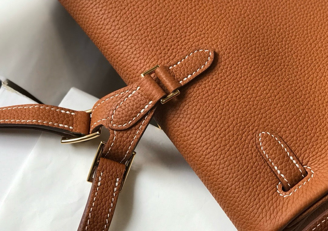 New luxury fashion Kelly Ado Pocket Backpack