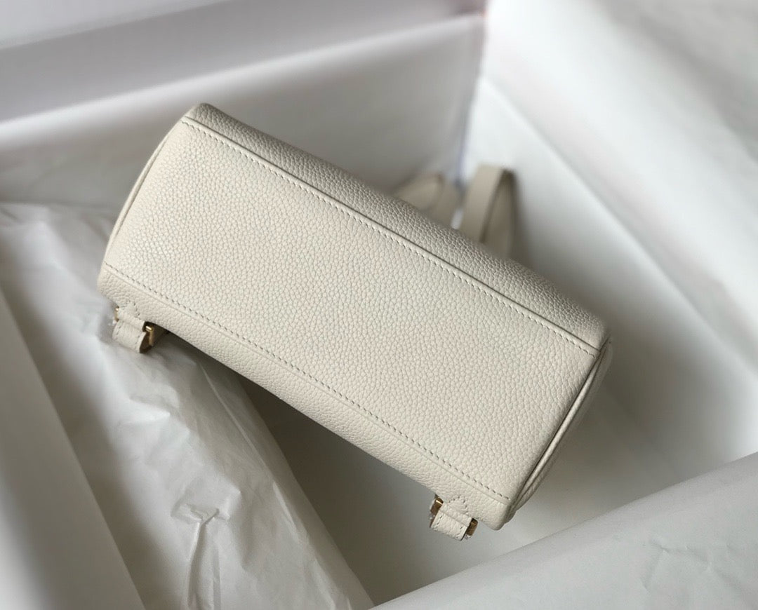 New luxury fashion Kelly Ado Pocket Backpack