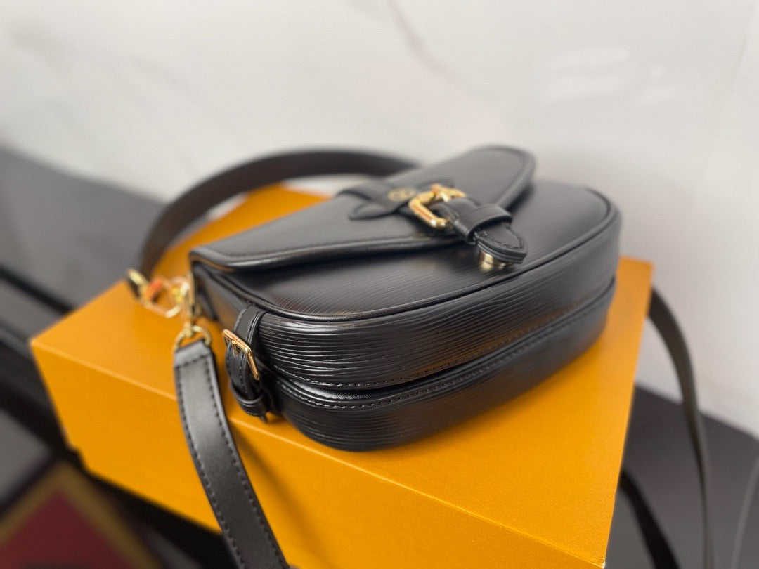 New luxury fashion SAUMUR  CIRCIE Women's Single Shoulder Handbag