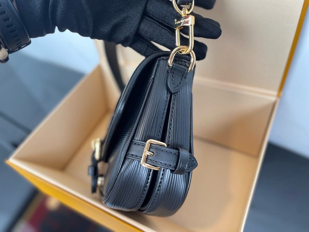 New luxury fashion SAUMUR  CIRCIE Women's Single Shoulder Handbag