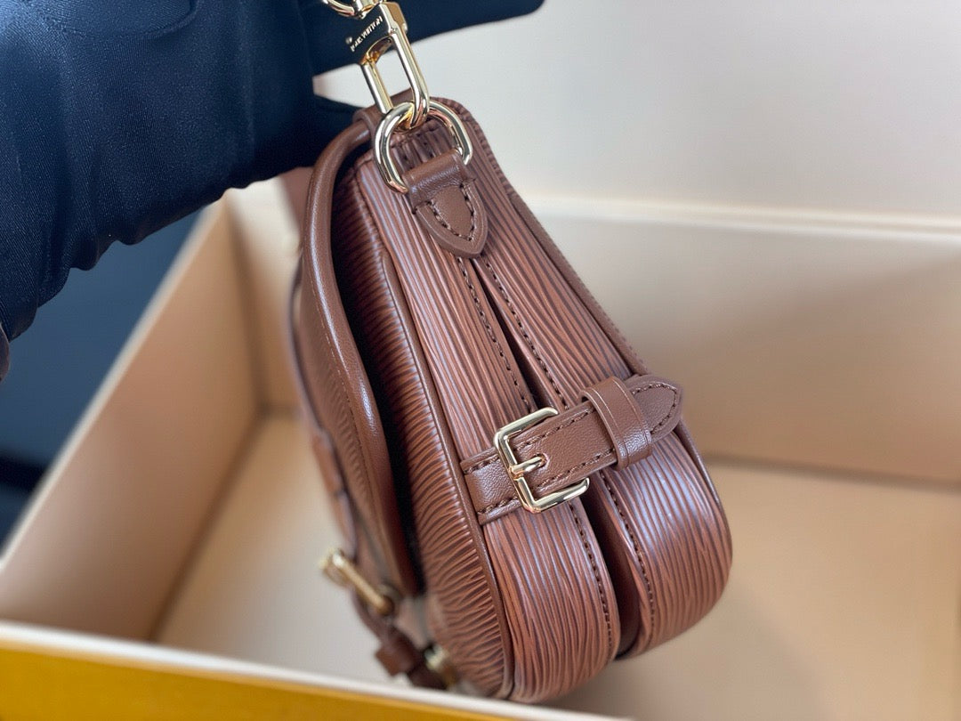 New luxury fashion SAUMUR  CIRCIE Women's Single Shoulder Handbag