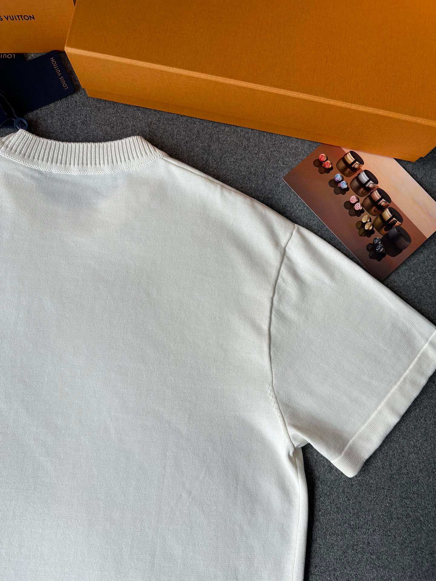 New  Fashion Trend embroidery Logo Short Sleeves