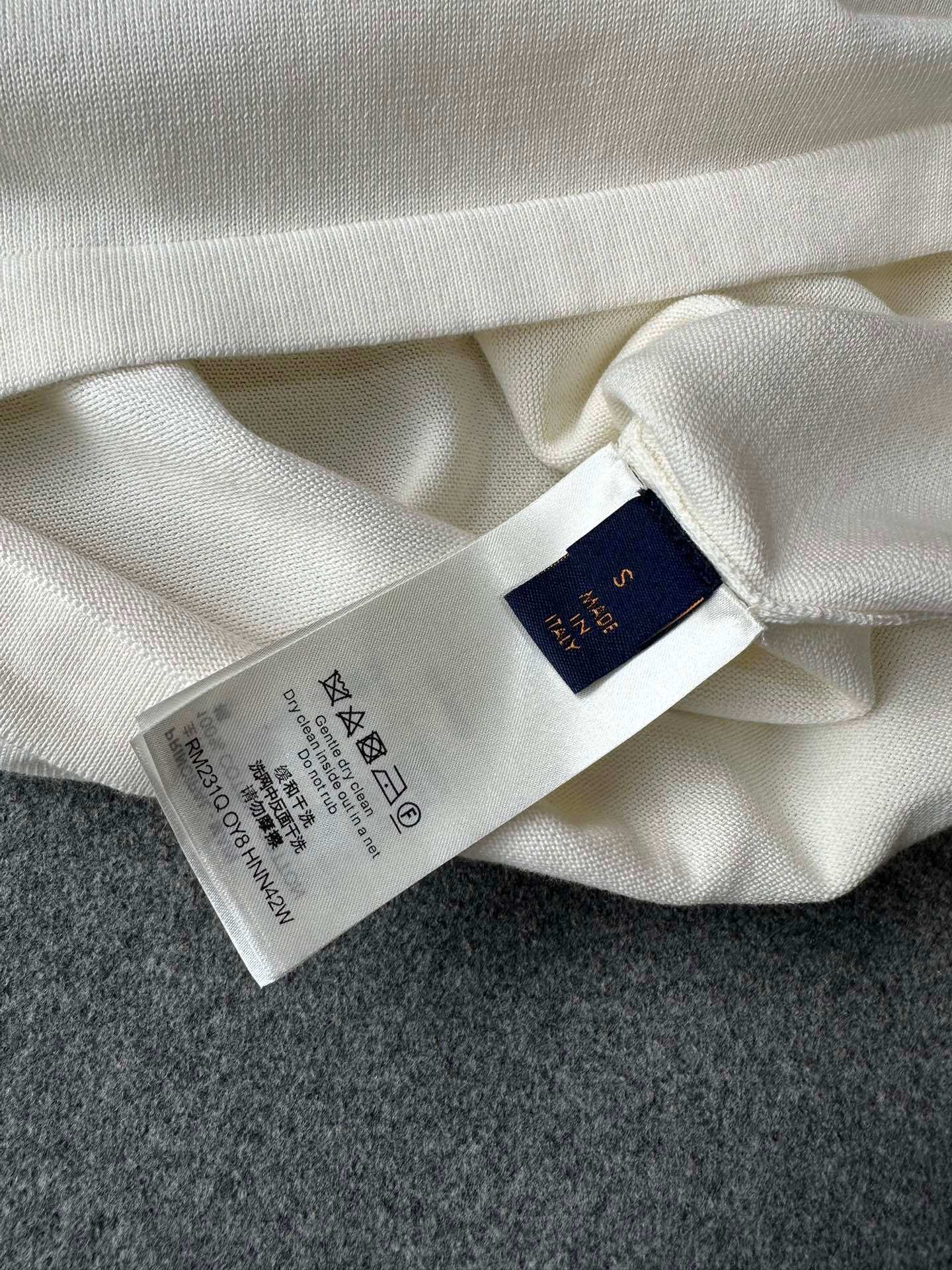 New  Fashion Trend embroidery Logo Short Sleeves