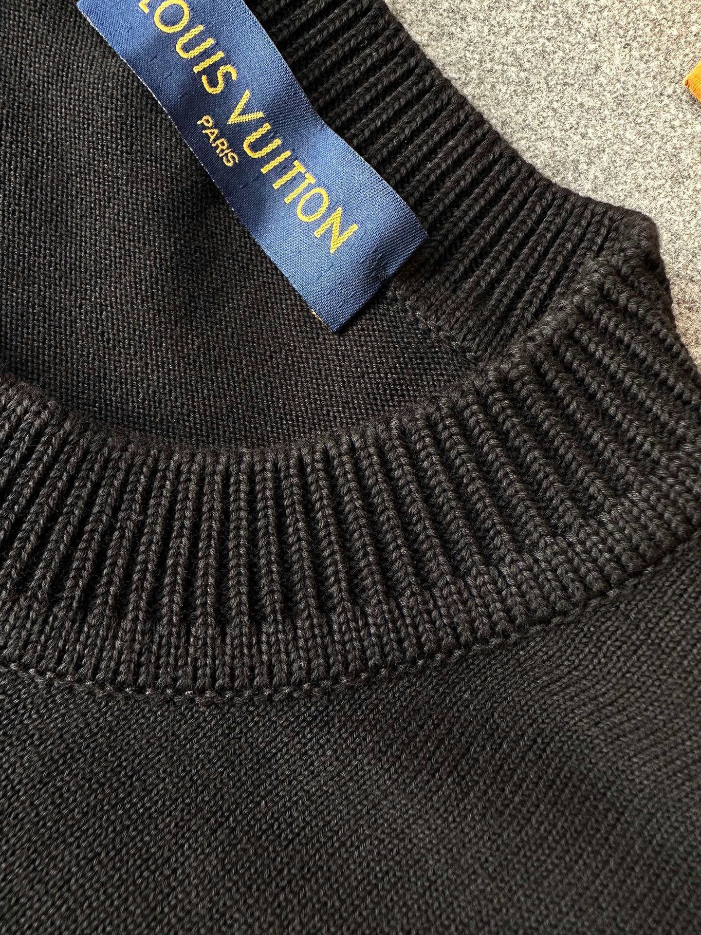 New  Fashion Trend embroidery Logo Short Sleeves