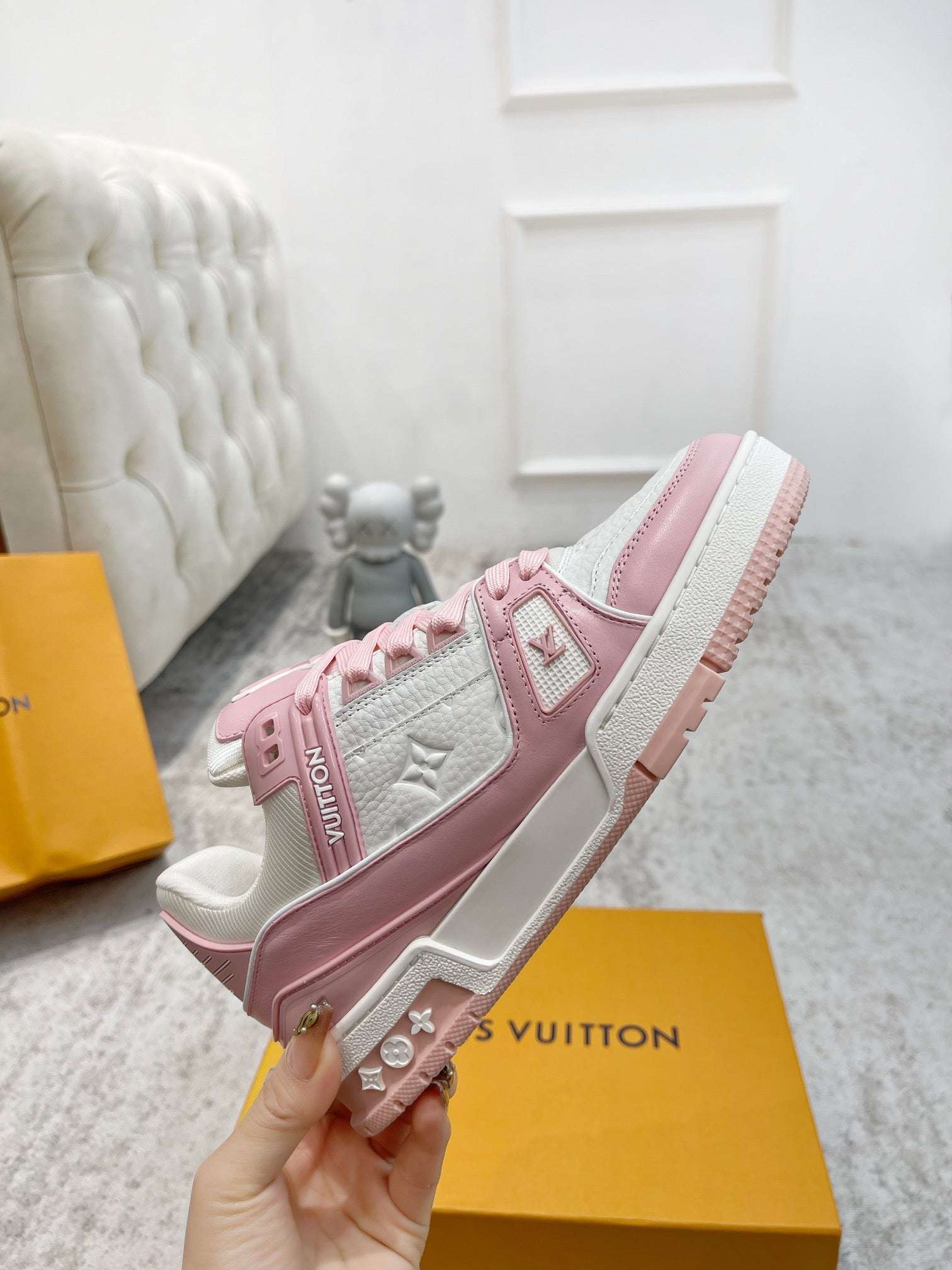 New luxury fashion Trainer by virgin abloh sports shoes