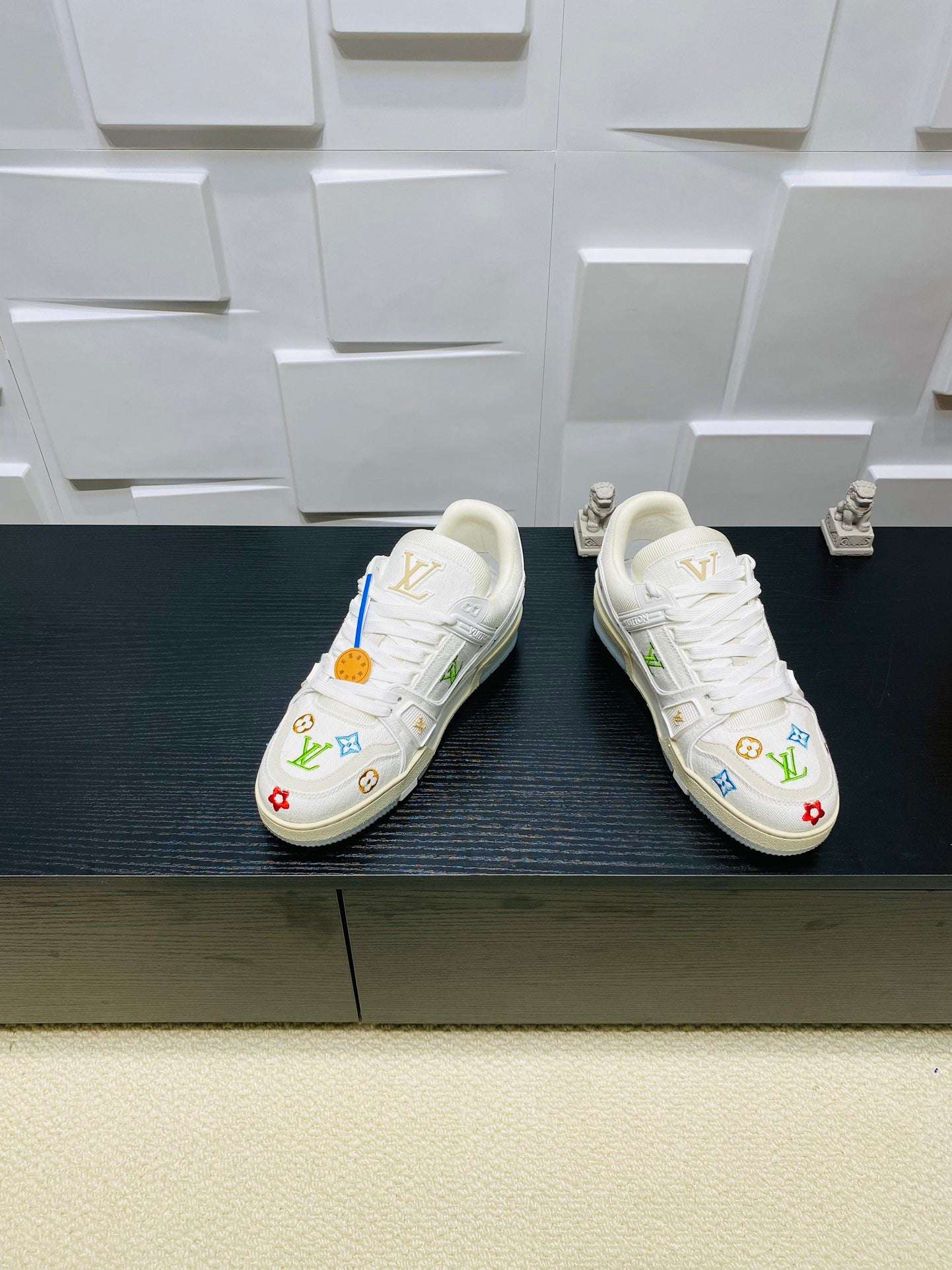 New luxury fashion DIY Sneakers