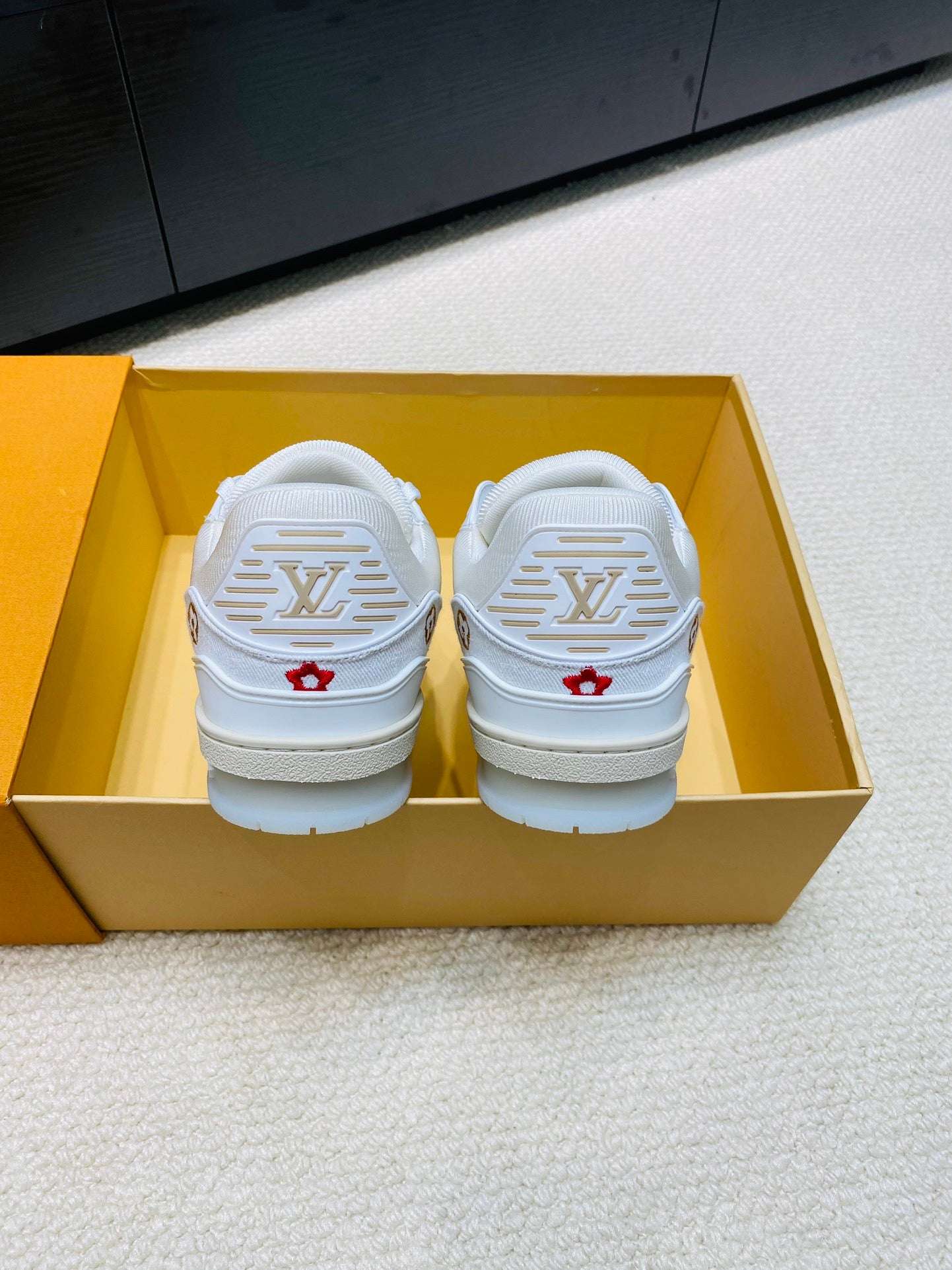 New luxury fashion DIY Sneakers