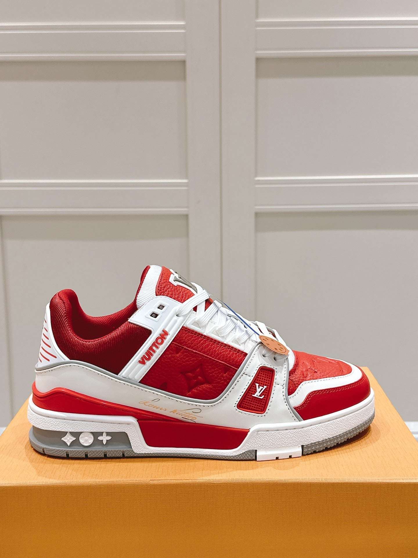 New luxury fashion TRAINER Sneakers