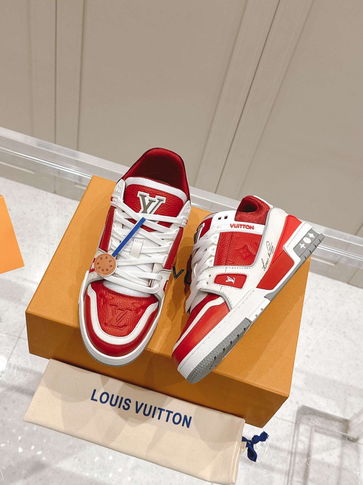 New luxury fashion TRAINER Sneakers