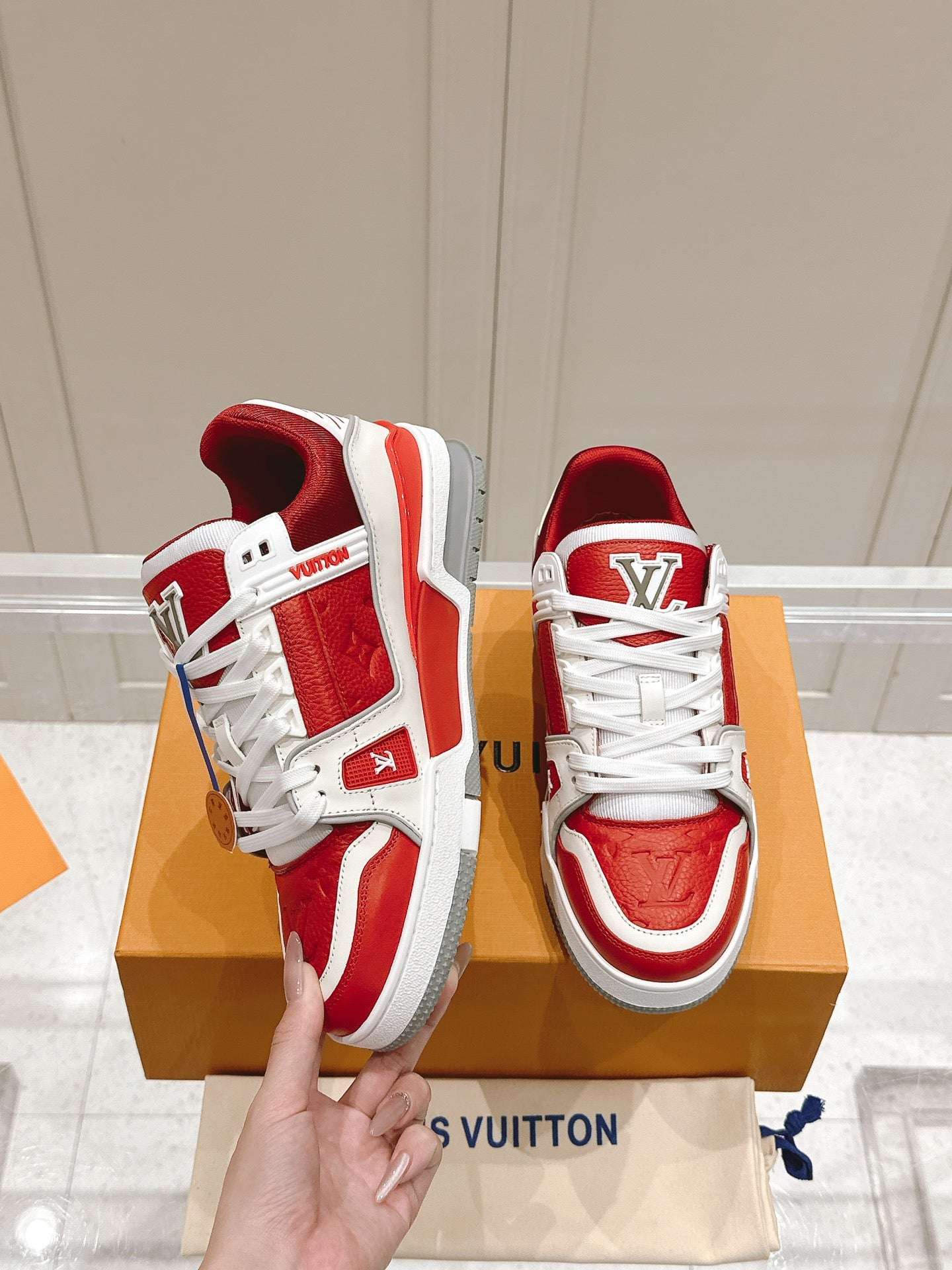 New luxury fashion TRAINER Sneakers