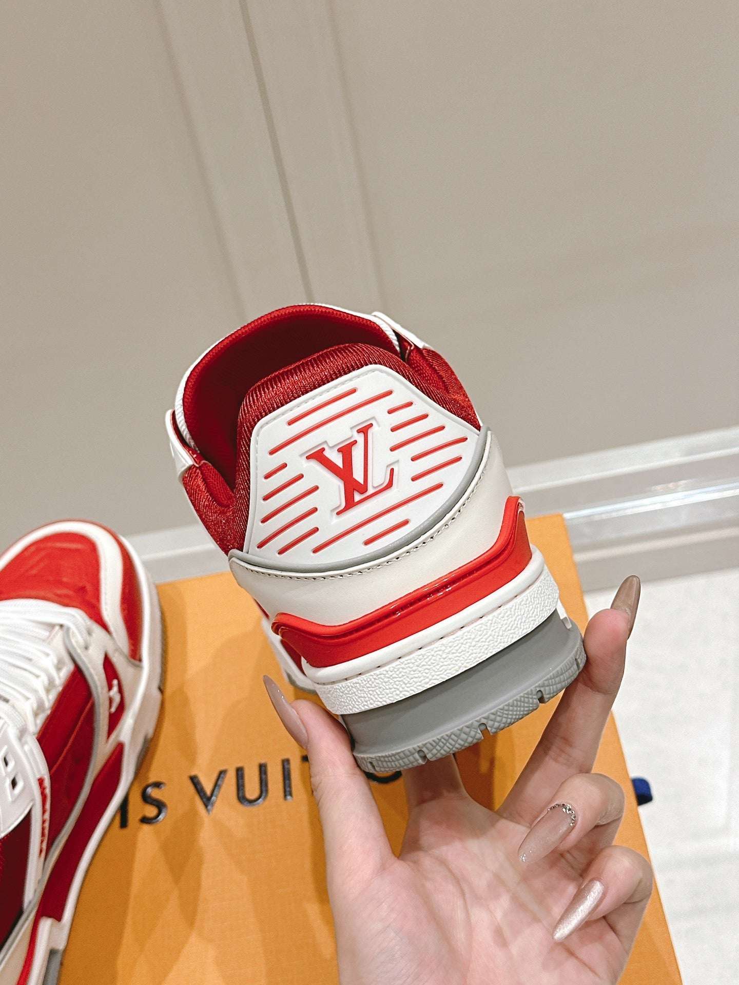 New luxury fashion TRAINER Sneakers