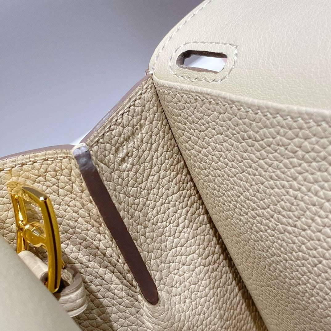 New luxury fashion Exquisite Halzan Handbag&Shoulder&Crossbody Bag