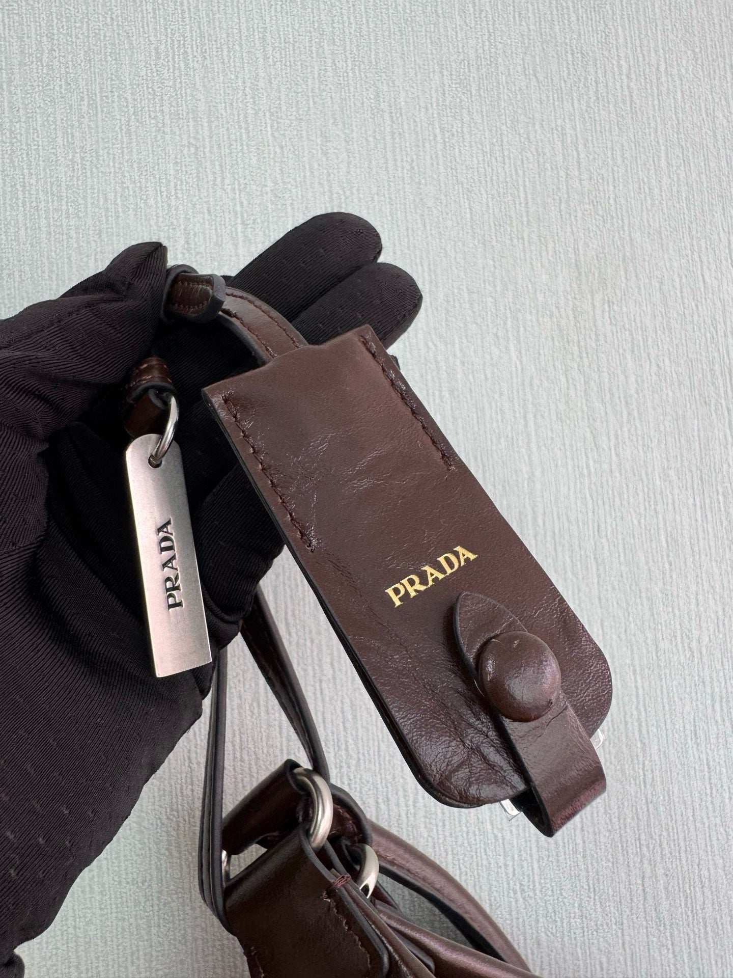 New Fashion able, Casual and Exquisite PRADA Women's Handheld and Crossbody Bag