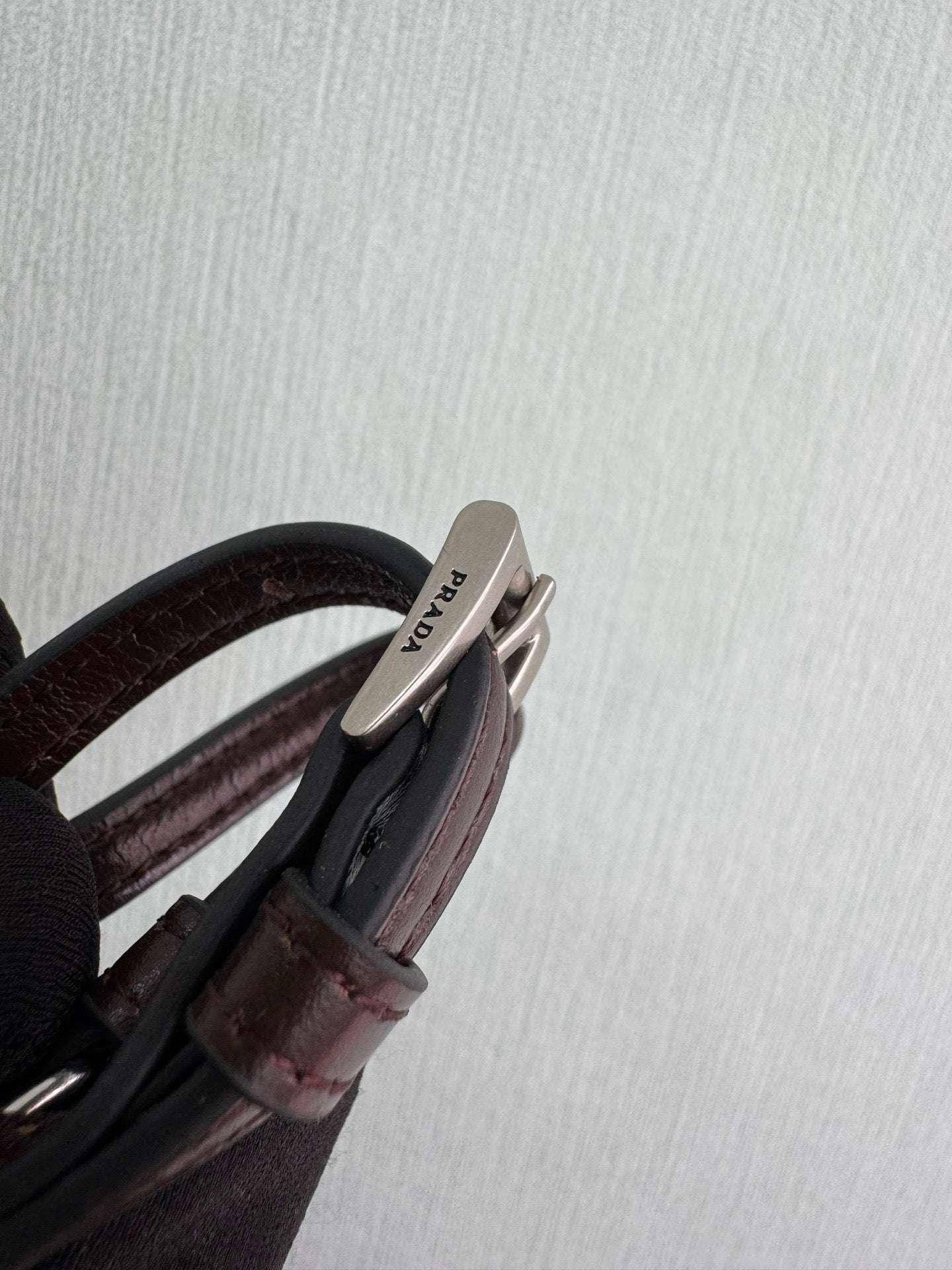 New Fashion able, Casual and Exquisite PRADA Women's Handheld and Crossbody Bag