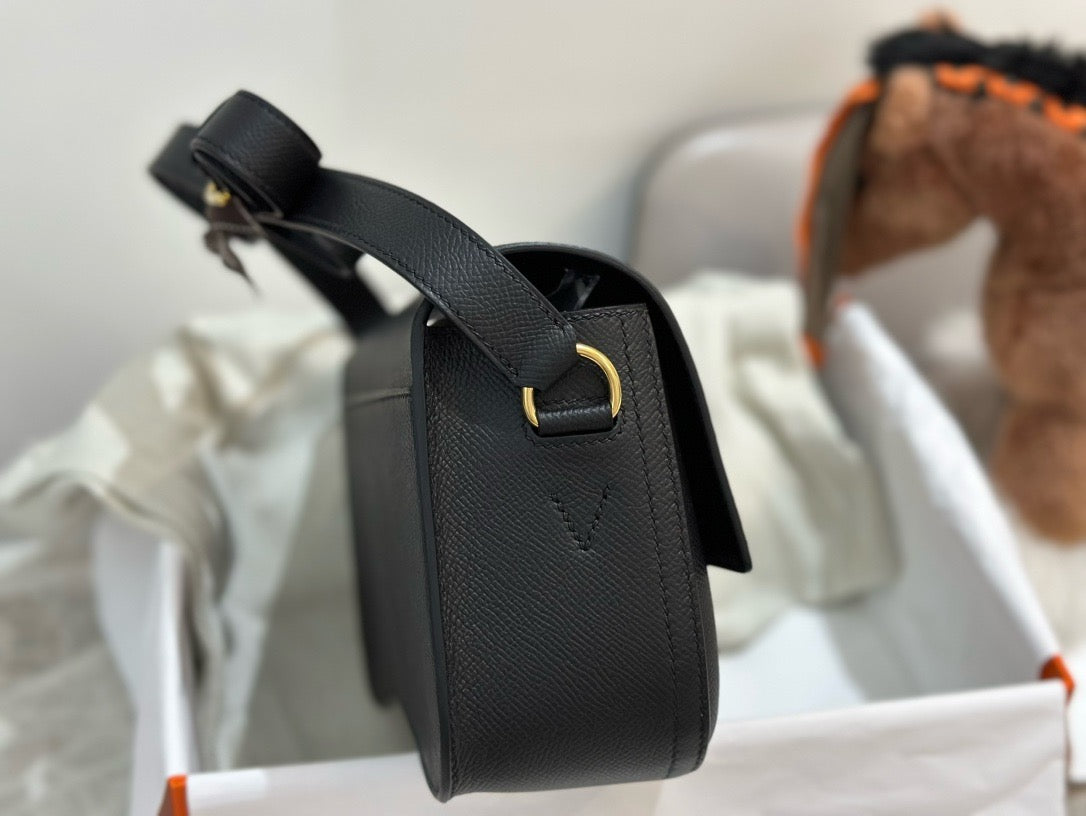 New luxury fashion Exquisite Della Cavalleria Shoulder&Crossbody Bag